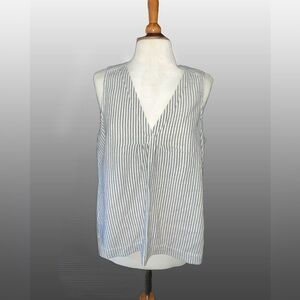 CASLON V Neck Pin Strip Tank Top Sz L